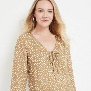 NWT Maurices Front Tie Dot Print Blouse